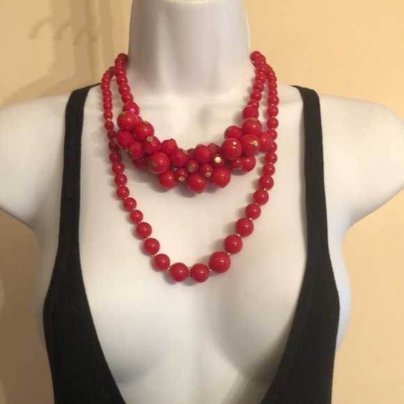 Curated bundle lot 2 vintage true red beaded necklaces retro chic - Picture 2 of 5